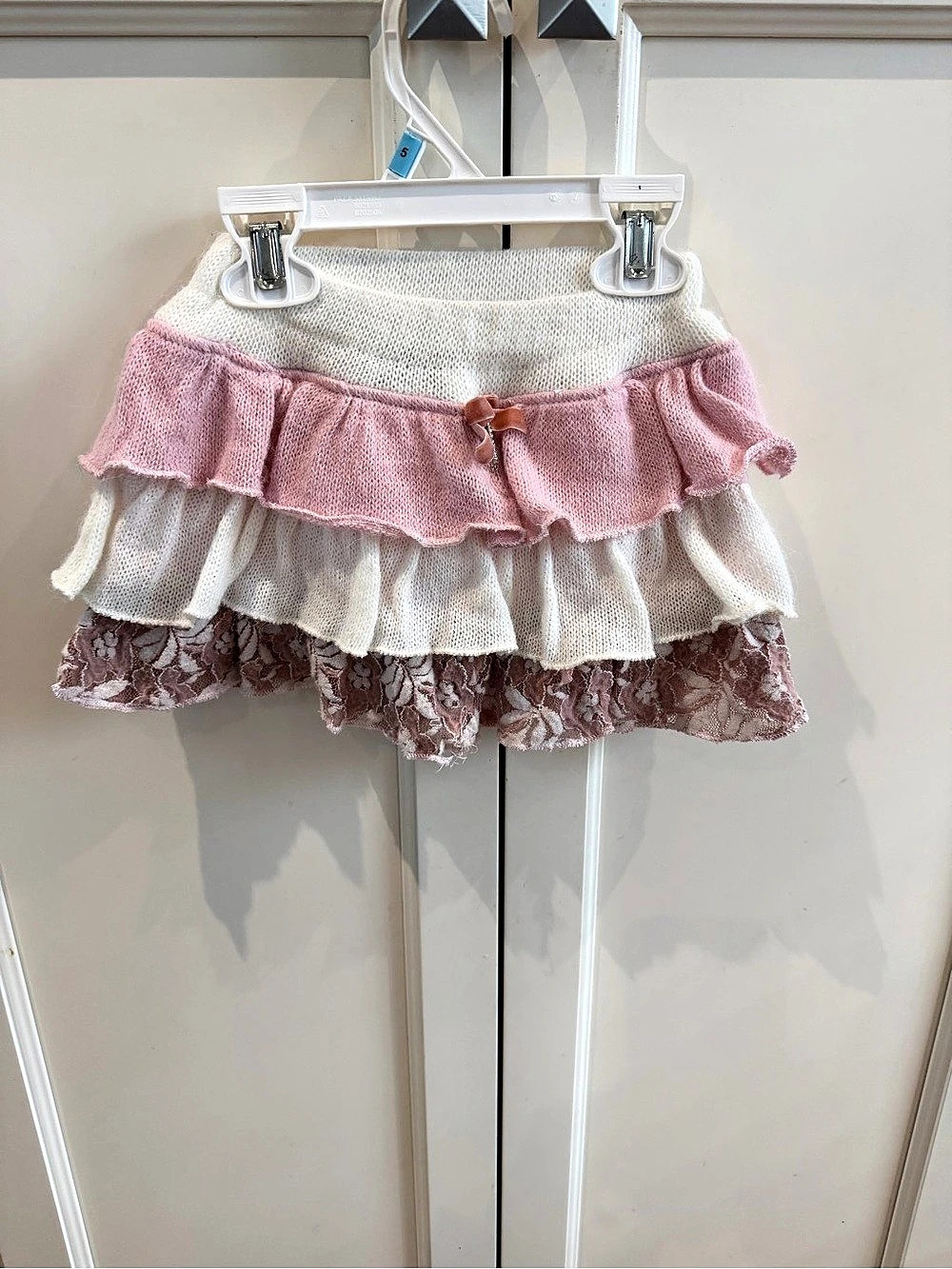 Mini raxevsky 18m Layered Floral Skirt in Pink & White Like New